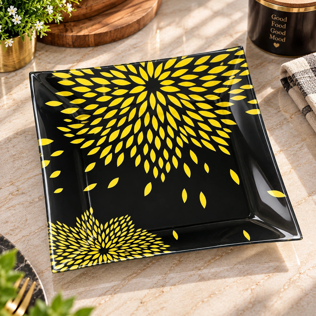 Black and gold sunflower glass bowls from the 5-piece serving set